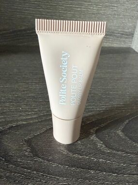 ❤️$9 NWT Polite Society Polite Pout Glossy Lip Balm Hot Buttered Rum 5g